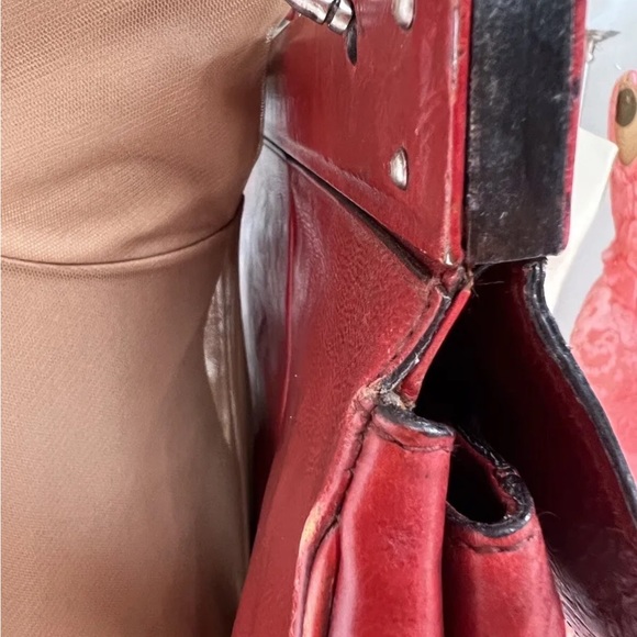 YSL TOM FORD SAINT LAUREN Red Cherry Vintage leather bag Sz L - Picture 7 of 12